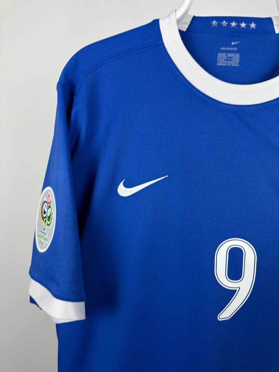 Ronaldo Nazario - Brazil 2006 Away Shirt 🇧🇷