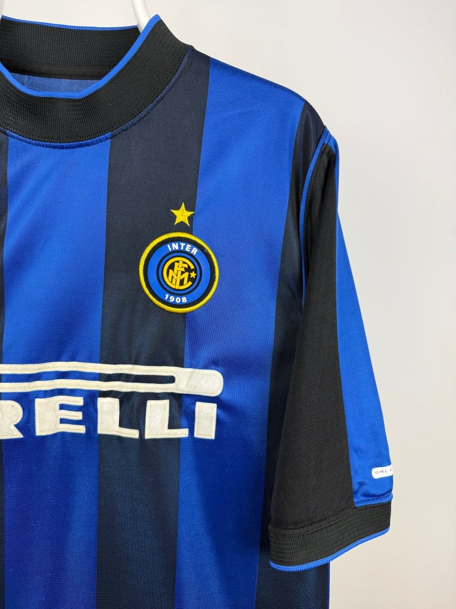 Ronaldo Nazario - Inter 1999/00 home shirt 🇧🇷