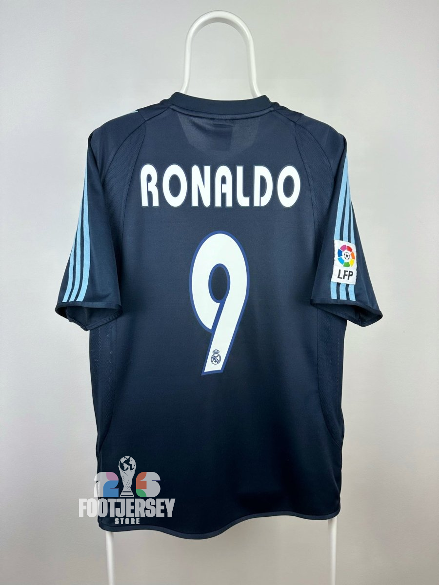 Ronaldo Nazario - Real Madrid 2003/04 Away Shirt 🇧🇷