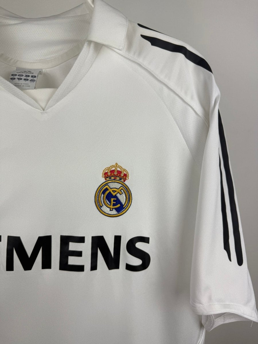 Ronaldo Nazario - Real Madrid 2005/06 home shirt 🇧🇷