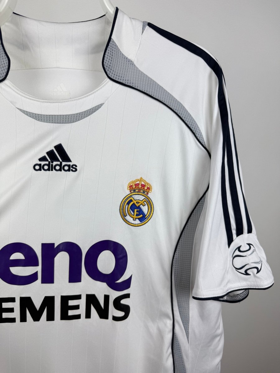 Ronaldo Nazario - Real Madrid 2006/07 home shirt 🇧🇷