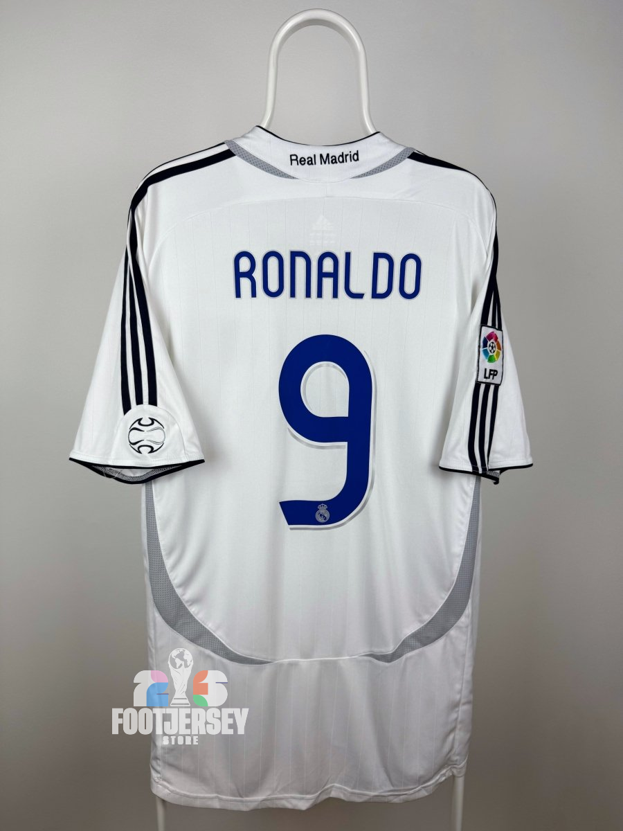 Ronaldo Nazario - Real Madrid 2006/07 home shirt 🇧🇷