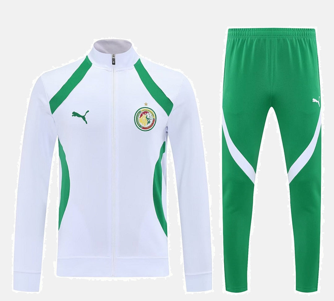 Tracksuit 25