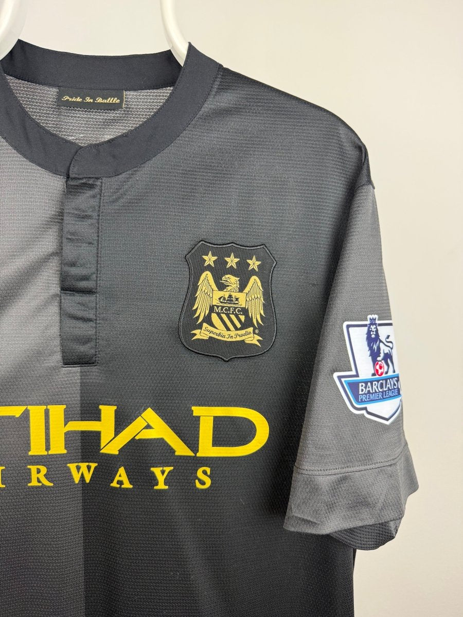 Sergio Aguero - Manchester City 2013/14 away shirt 🇦🇷