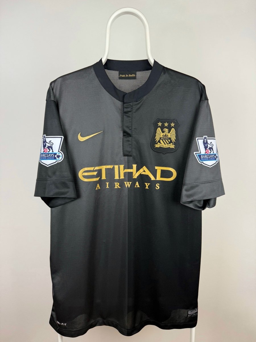 Sergio Aguero - Manchester City 2013/14 away shirt 🇦🇷
