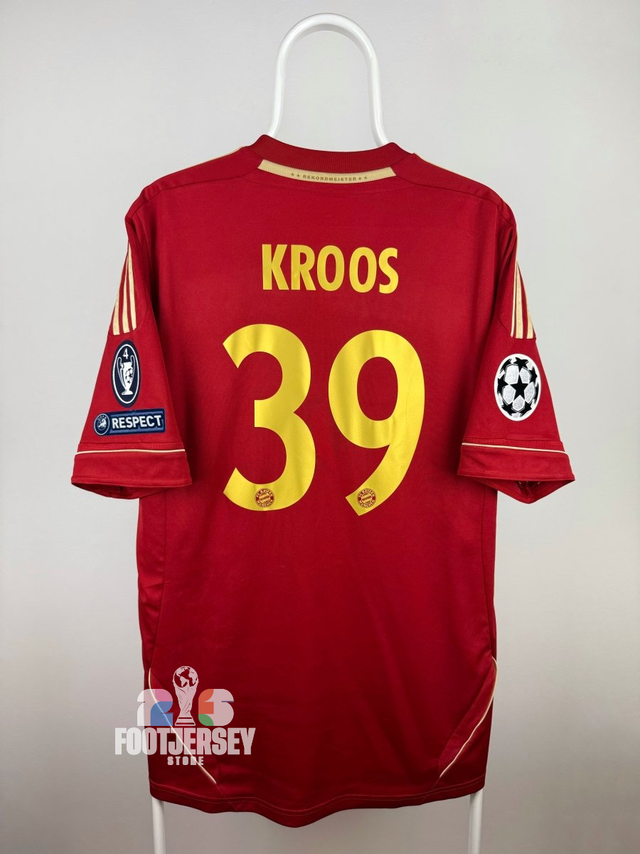 Toni Kroos - Bayern Munich 2011/12 home shirt 🇩🇪