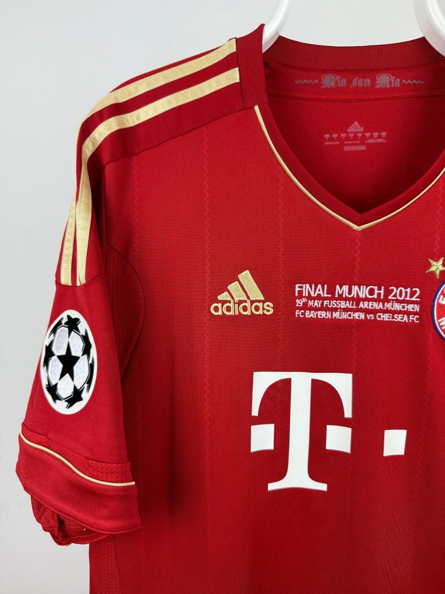 Toni Kroos - Bayern Munich 2011/12 home shirt 🇩🇪