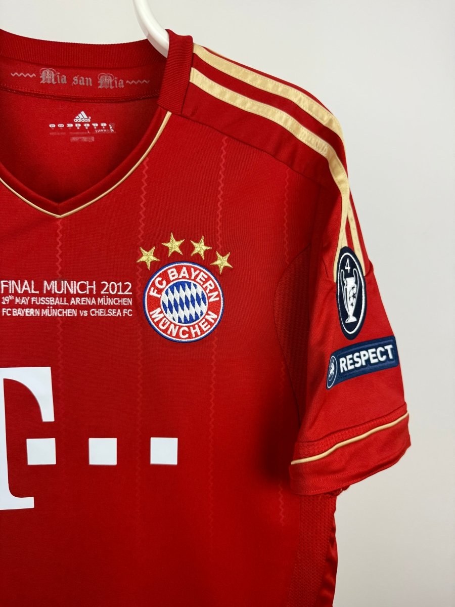Toni Kroos - Bayern Munich 2011/12 home shirt 🇩🇪