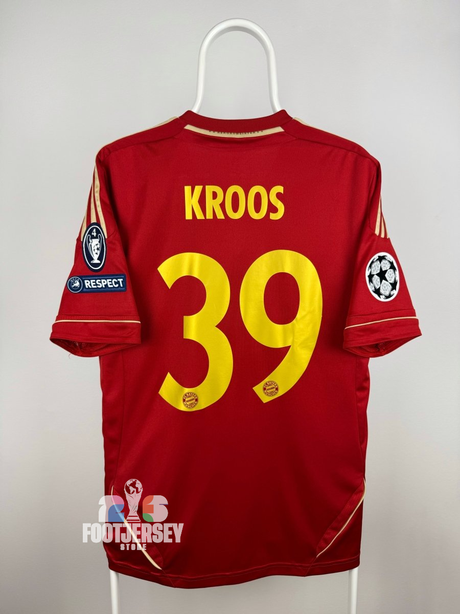 Toni Kroos - Bayern Munich 2011/12 home shirt 🇩🇪