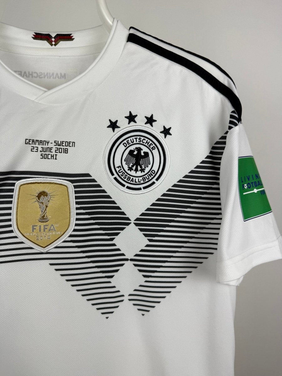 Toni Kroos - Germany 2018 home shirt 🇩🇪