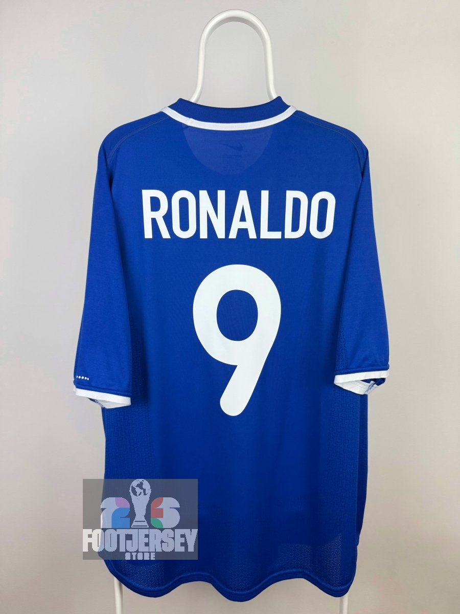 Ronaldo Nazario - Brazil 2000 away shirt 🇧🇷