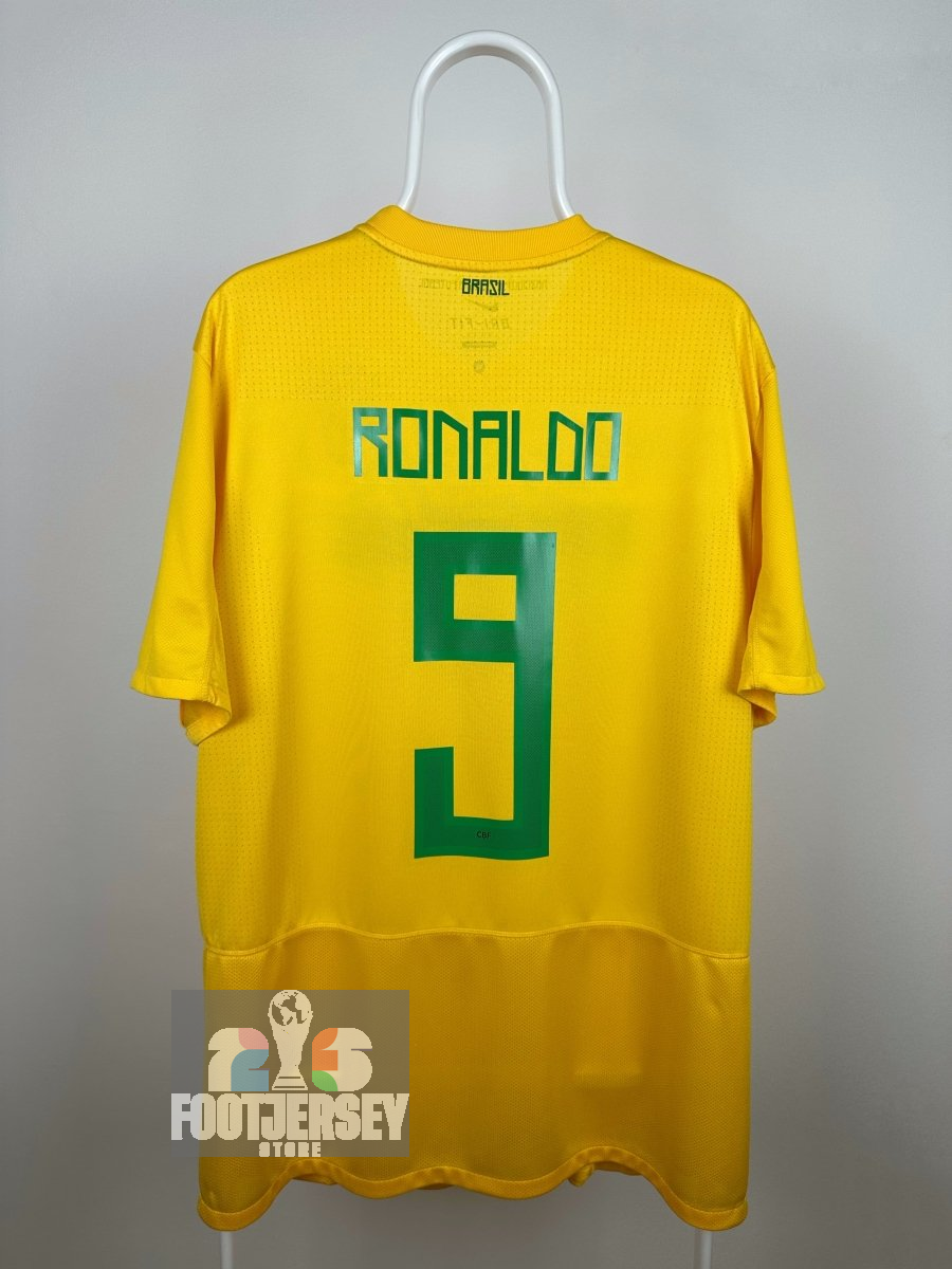 Ronaldo Nazario - Brazil 2011 home shirt 🇧🇷