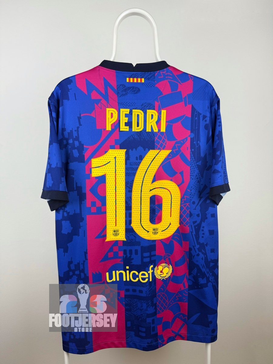 Pedri - FC Barcelona 2021/22 third shirt 🇪🇸