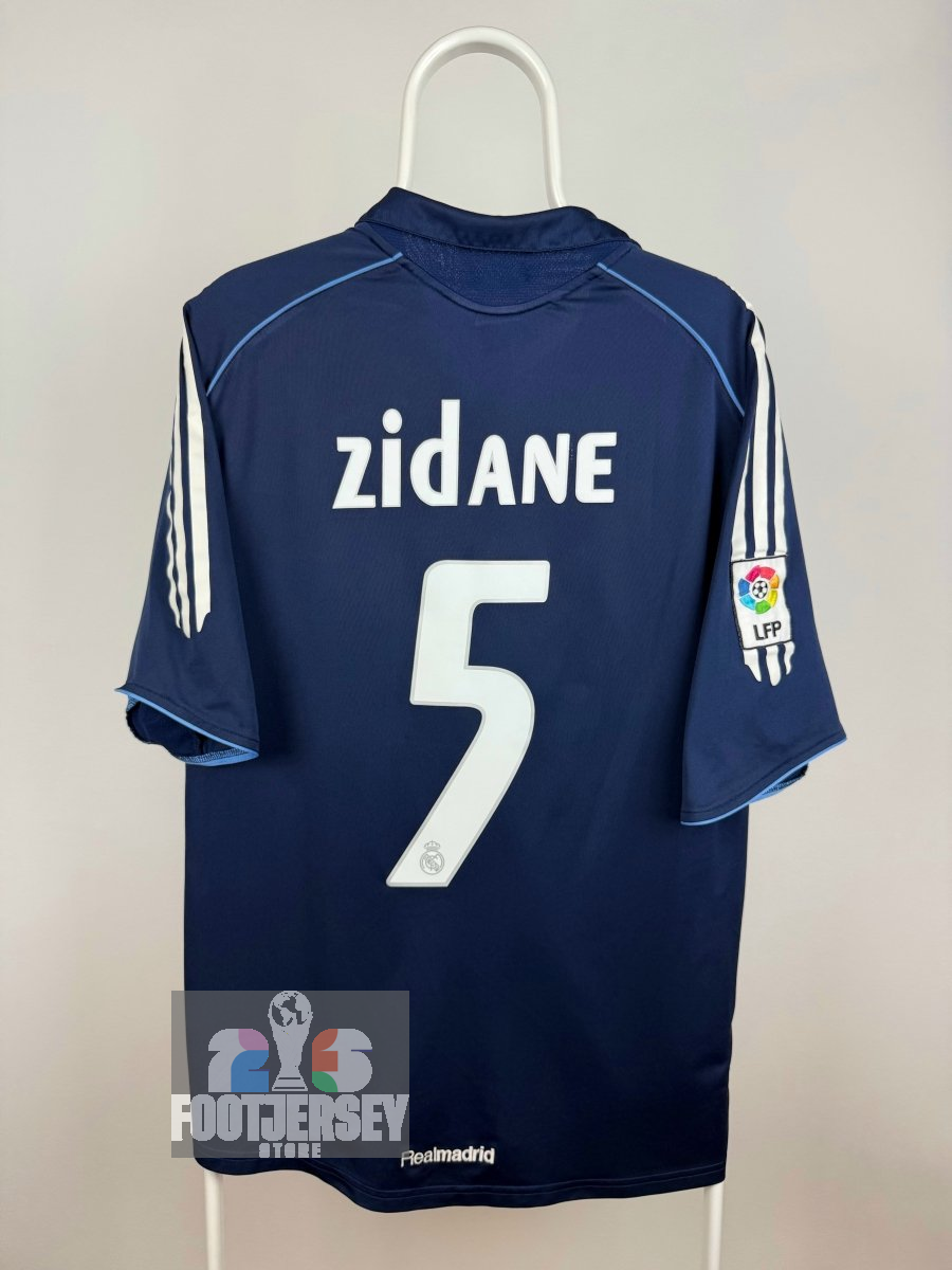 Zinedine Zidane - Real Madrid 2005/06 Away Shirt 🇫🇷