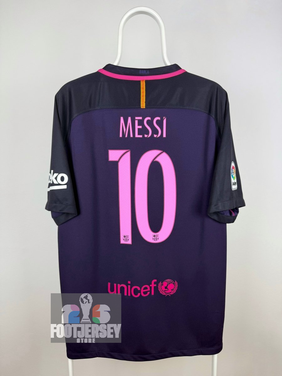 Lionel Messi - FC Barcelona 2016/17 Away Shirt 🇦🇷