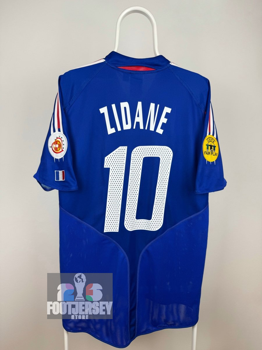 Zinedine Zidane - France 2004 home shirt 🇫🇷