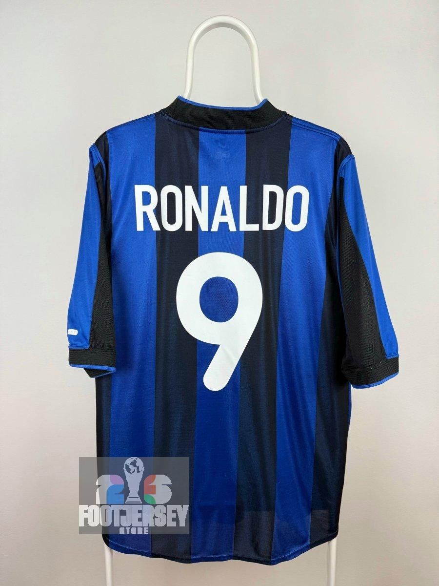 Ronaldo Nazario - Inter 1999/00 home shirt 🇧🇷