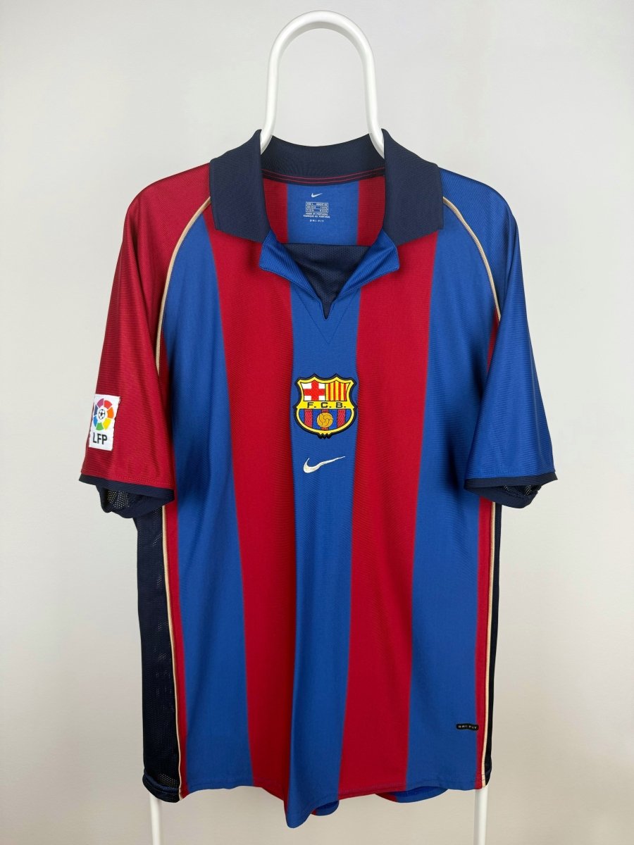 Xavi Hernandez- FC Barcelona 2001/02 home shirt 🇪🇸