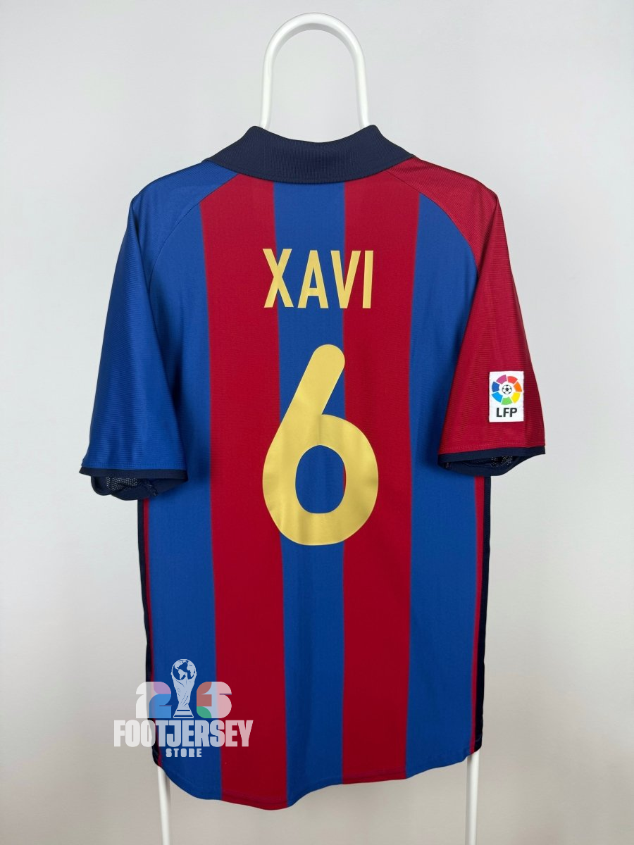 Xavi Hernandez- FC Barcelona 2001/02 home shirt 🇪🇸