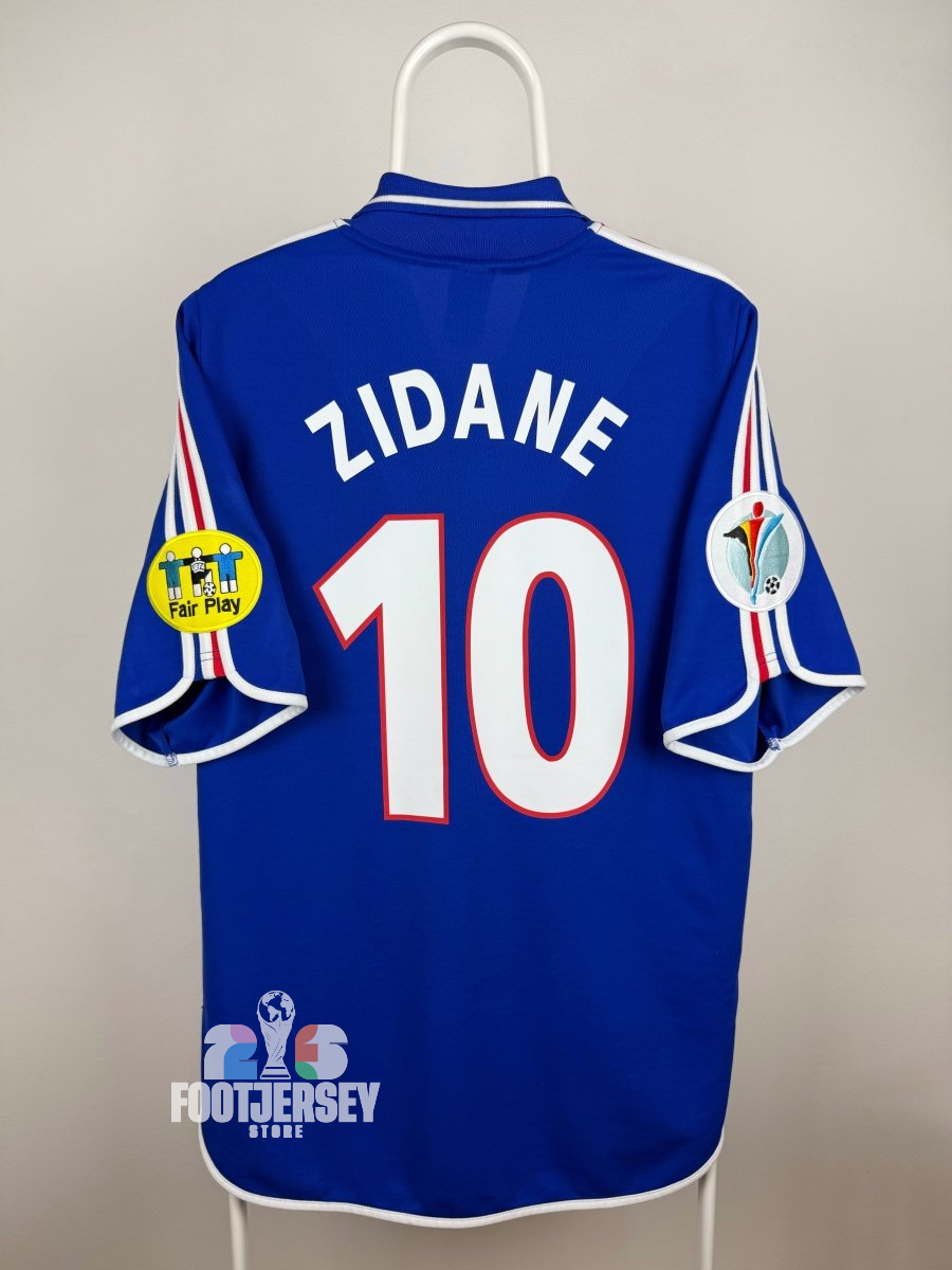 Zinedine Zidane - France 2000 home shirt 🇫🇷