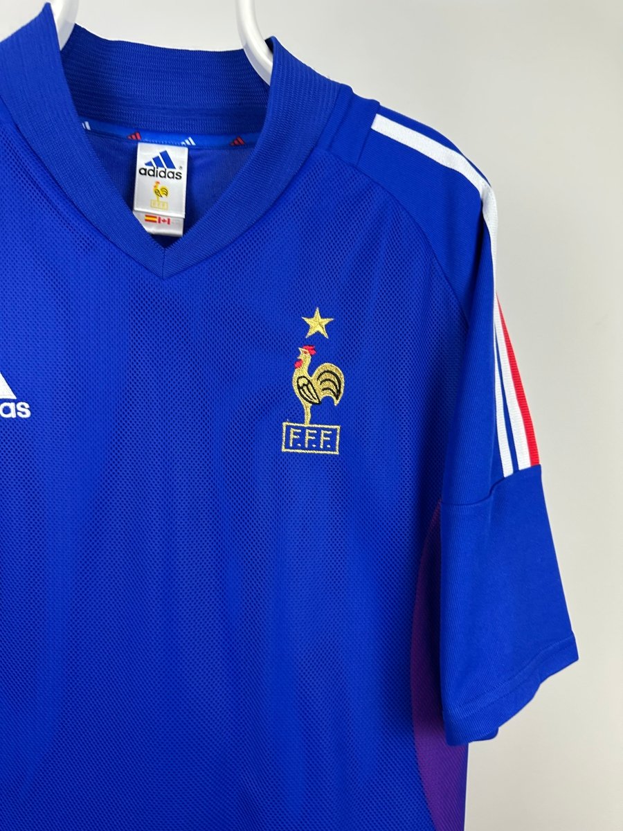 Zinedine Zidane - France 2002 home shirt 🇫🇷