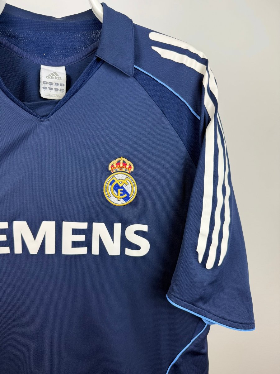 Zinedine Zidane - Real Madrid 2005/06 Away Shirt 🇫🇷